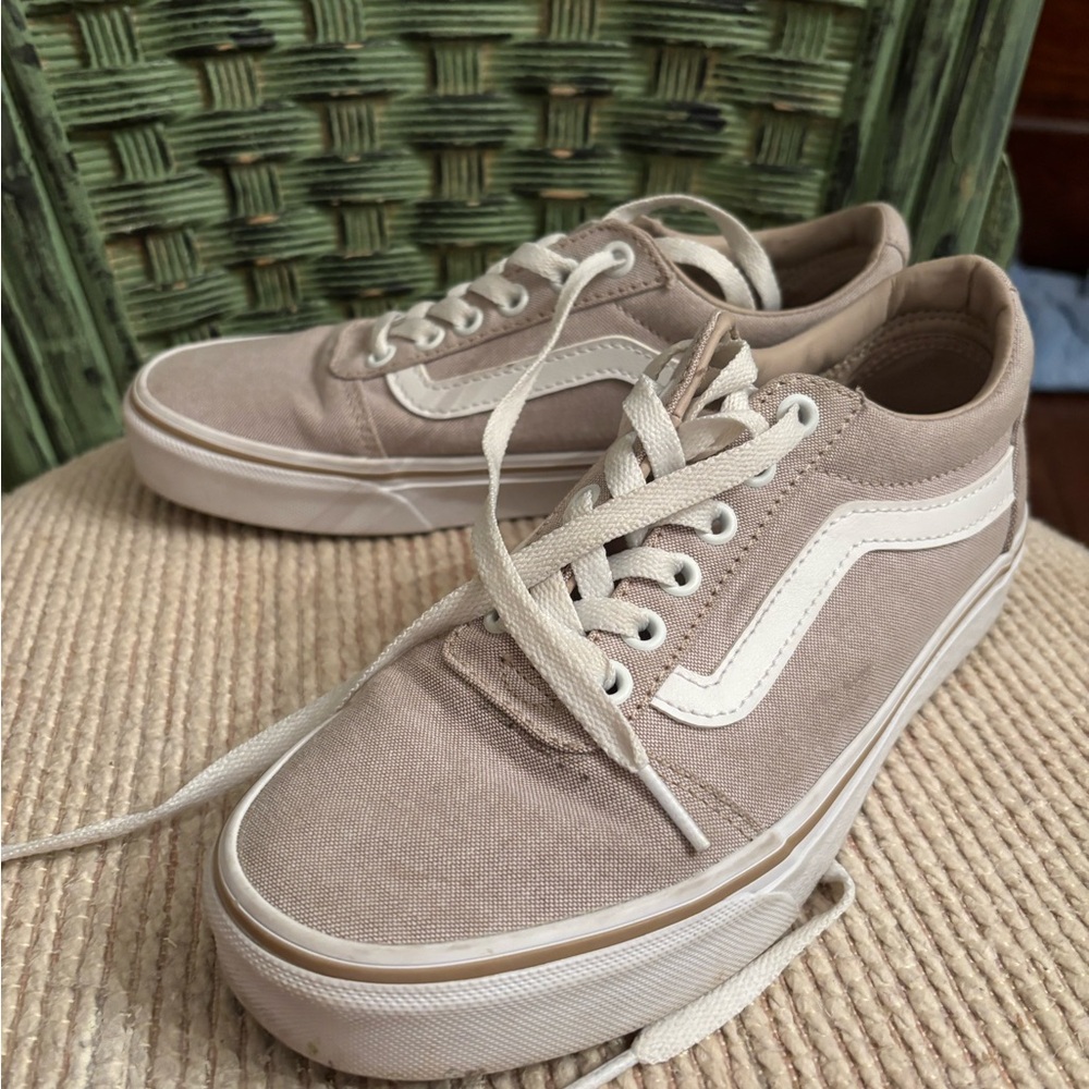 Vans Women's Light Brown Canvas Sneakers